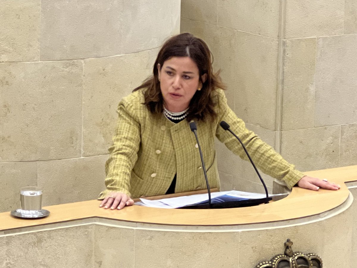 A todos nos preocupa que llegue el pago de las ayudas a los agricultores. Lo que soprende es que el PRC insista en abonar el dinero cuando en el debate de enmiendas, las ayudas de la PAC solo lo defendimos los socialistas. Se debe tener coherencia. 

🏛️<a href="/EvaSalmonCalva/">Eva Salmon Calva</a> 
#plenocan