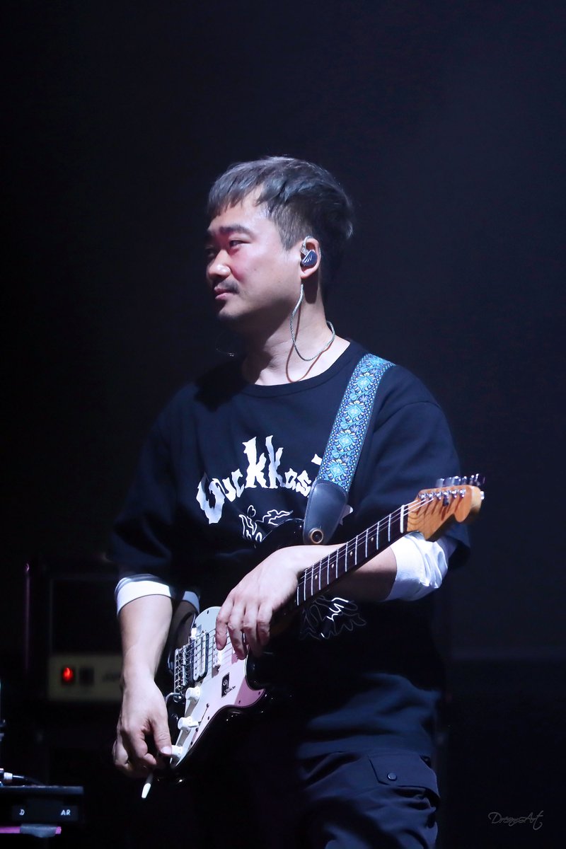 20241123 국카스텐 X 크랙샷 콘서트      

국카스텐   전규호