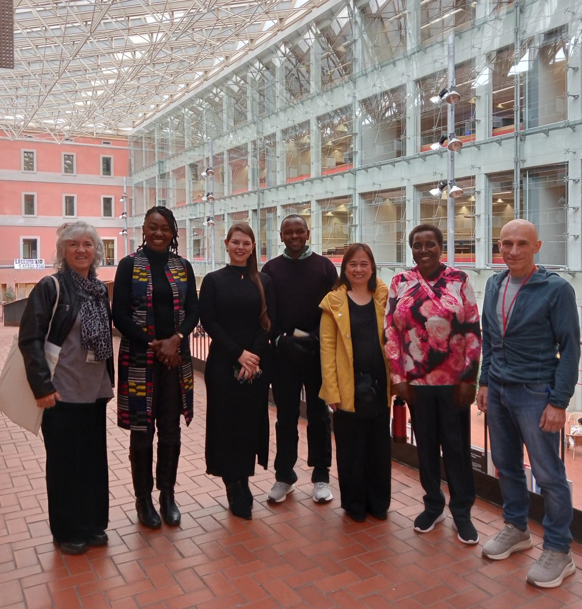 A4U Internacional (@alianza_4u) on Twitter photo The <a href="/UPFBarcelona/">UPF Barcelona</a> StaffWeek last week was a success! 🎉 Special thanks to <a href="/UPF_Intl/">Universal Peace Federation International</a> and participants from Kenya, supported by Erasmus+ funding throuht A4U 🌍 #GlobalMobility The <a href="/UPFBarcelona/">UPF Barcelona</a> StaffWeek last week was a success! 🎉 Special thanks to <a href="/UPF_Intl/">Universal Peace Federation International</a> and participants from Kenya, supported by Erasmus+ funding throuht A4U 🌍 #GlobalMobility