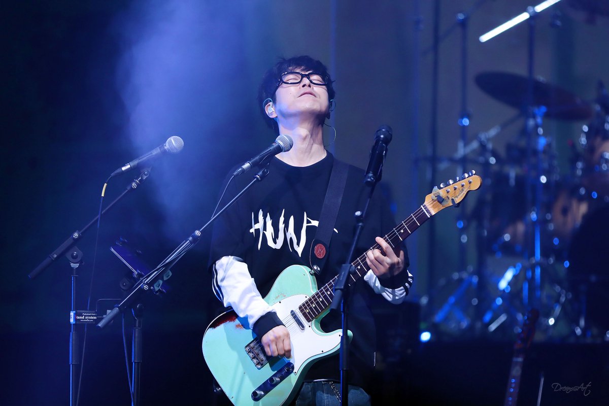 20241123 국카스텐 X 크랙샷 콘서트        

국카스텐  하현우