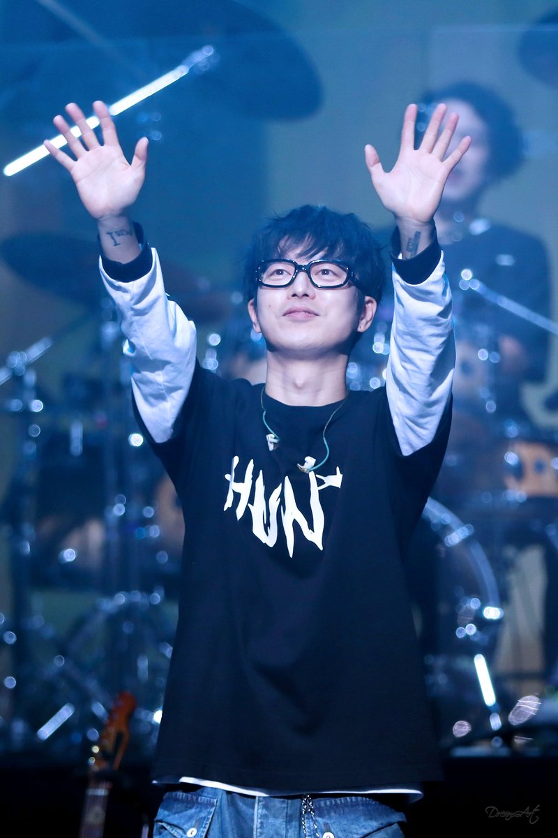 20241123 국카스텐 X 크랙샷 콘서트        

국카스텐  하현우