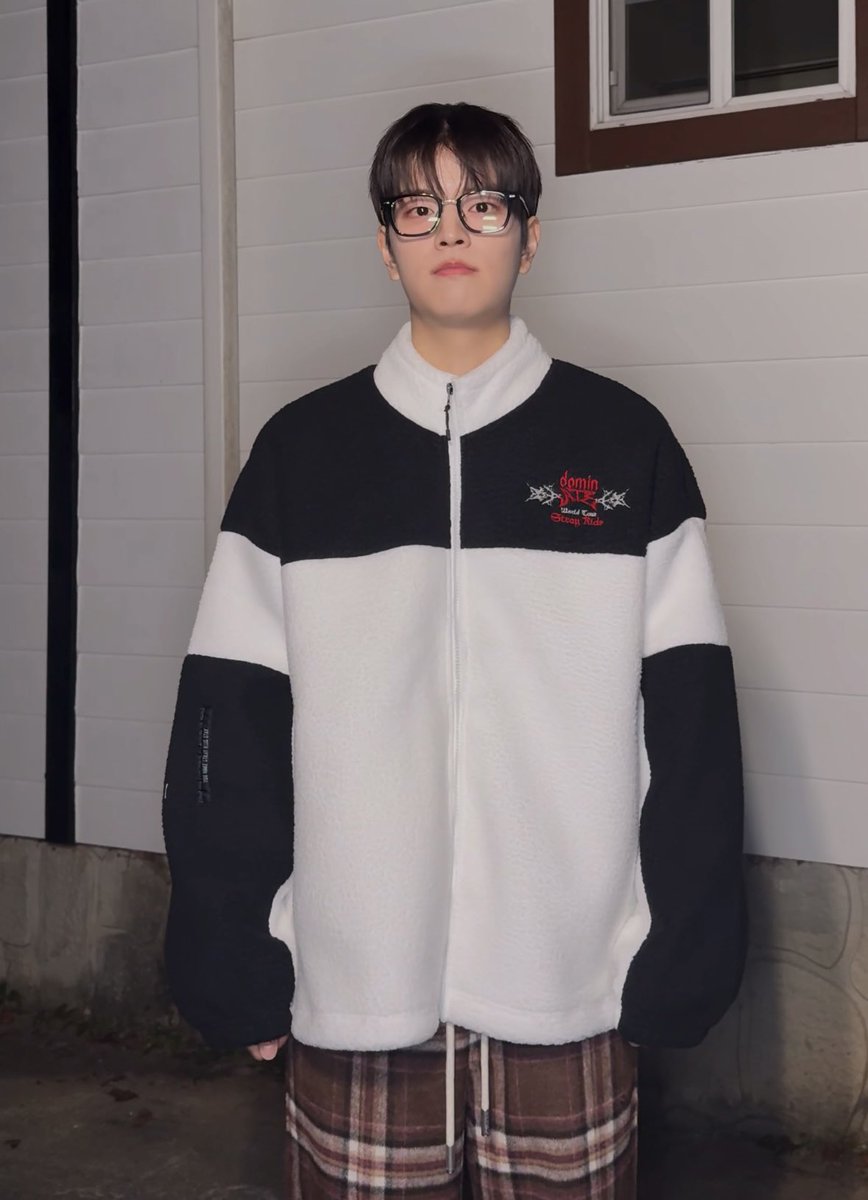 ╭ ◜◝ ͡ ◜◝ ͡ ◜◝ ͡ ◜◝ ͡ ◜◝ ͡ ◜◝ ͡ ◜◝ ͡ ◜◝ ͡ ◜◝╮
 (                            댕｡｡｡｡                             )
 ╰ ◟◞ ͜ ◟◞ ͜ ◟◞ ͜ ◟◞ ͜ ◟◞ ͜ ◟◞ ͜ ◟◞ ͜ ◟◞ ͜ ◟ ╯
.                        O
.                           °