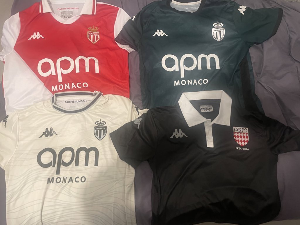 KMunegu_'s tweet image. Votre maillot préféré cette saison de l’AS Monaco ? 🇲🇨