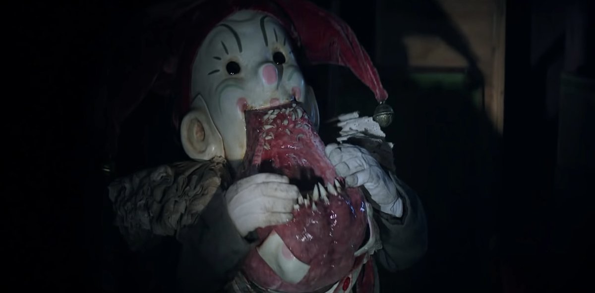 EugWSerra's tweet photo. On December 4, 2015, Krampus was released! #Krampus #MichaelDougherty #AdamScott #ToniCollette #EmjayAnthony #AllisonTolman #StefaniaLaVieOwen #DavidKoechner #ConchataFerrell #KristaStadler https://t.co/yj5rkuDXdC