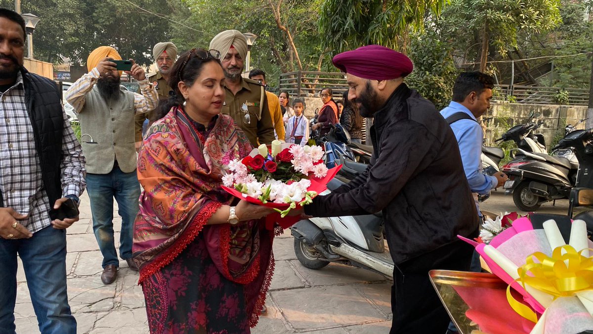 mcamritsar's tweet photo. Exciting times for Amritsar  The renovation of Guru Nanak Bhawan, one of the city's largest auditoriums, has been inaugurated under the Smart City Mission with a project cost of ₹7 crore on 22 Nov 2024 Grateful to have Hon'ble MLA East Dr Jeewanjot Kaur with us as Chief Guest. https://t.co/pvXK6SexXl