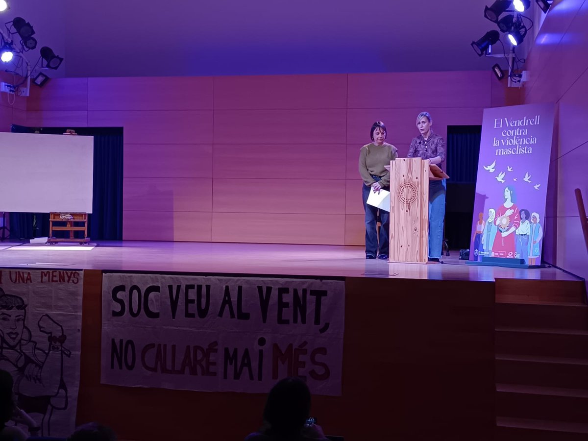 Ajuntament del Vendrell tweet media