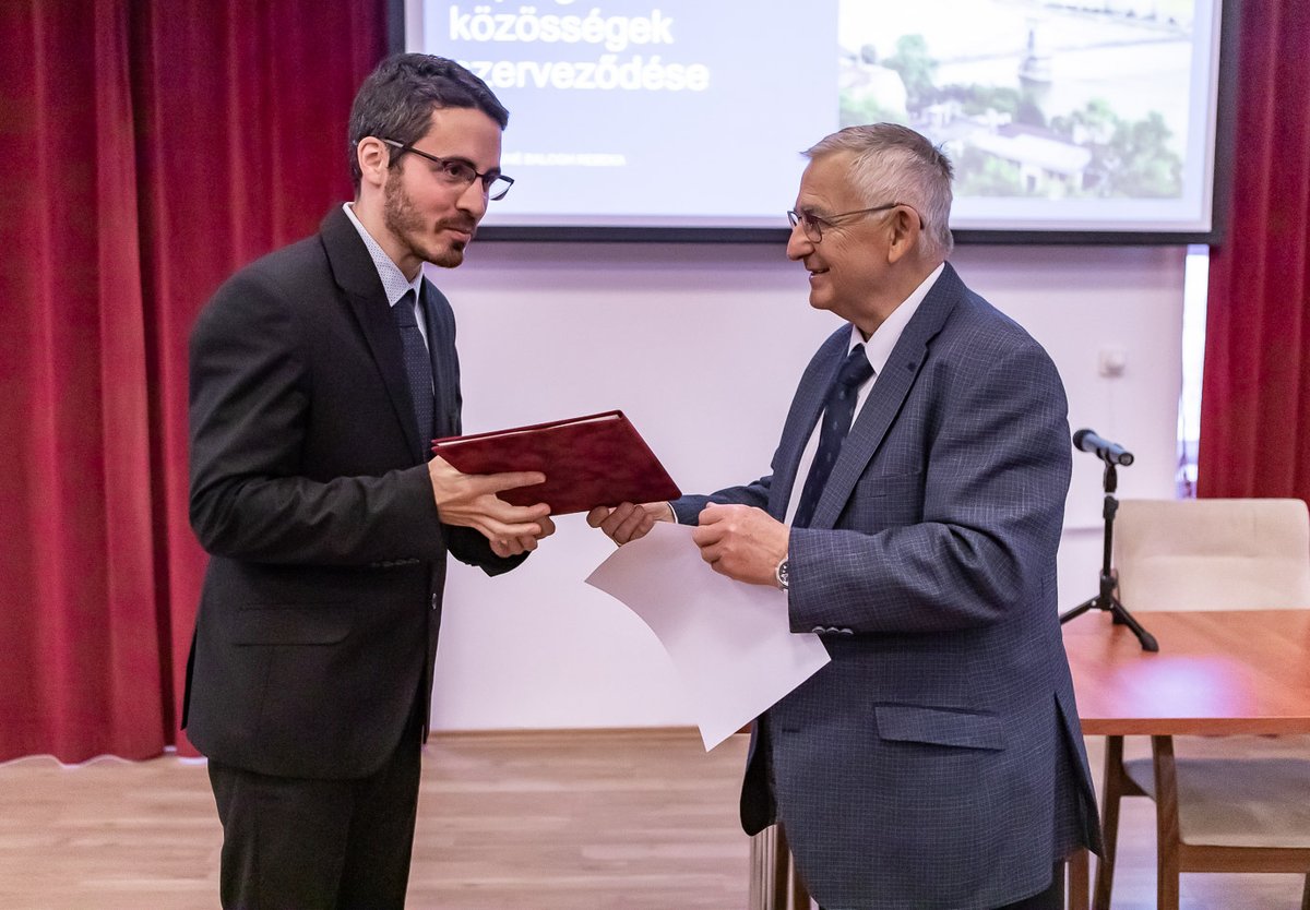 #Award: Dávid was awarded the Jermy Tibor-Prize by the Hungarian Academy of Sciences for his outstanding research activity in theoretical and applied zoology.