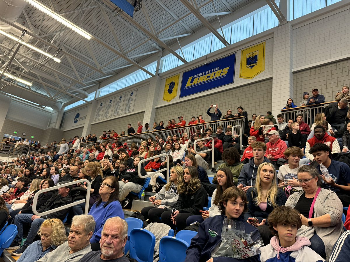 whscheering's tweet image. Taking home 3rd Place in the toughest division in the state. So proud of this incredibly hardworking team. Thank you to our amazing fans who always show up to support us. We appreciate you! ❤️🦅