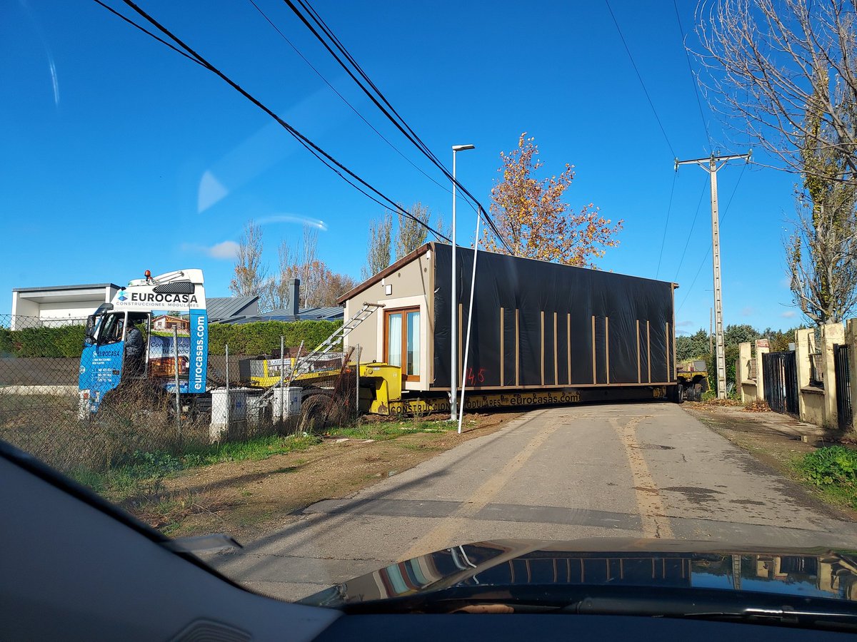 Un proyecto más de #modularbuilding en el que colabora <a href="/SikaSpain/">Sika España</a>. En este caso, la vivienda ha sido fabricada en #Eurocasa en Burgos e instalada en Valladolid.