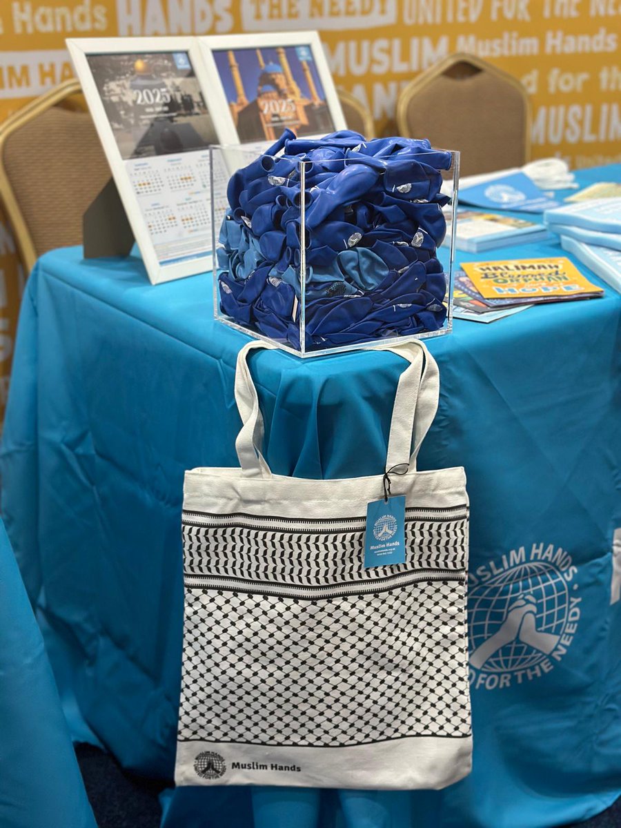 muslimhandsuk's tweet photo. This past weekend, we had the amazing opportunity to exhibit in Manchester at the Beacon Mosque &amp; Madrassa Expo 2024! 👏

We created valuable connections and partnerships with the masjid communities and look forward to seeing what the future holds! 🙌 https://t.co/Y81cg32ldu