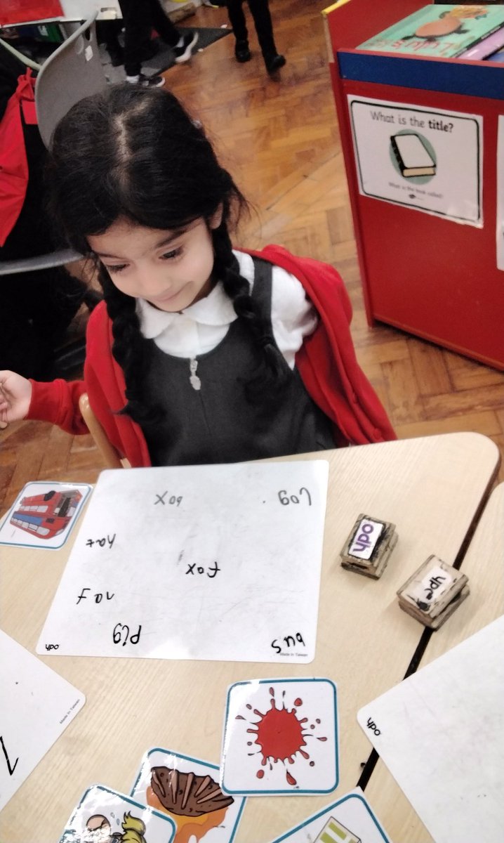 MarlboroughPrim's tweet image. Reception are writing CVC words. We did this independently using our Fred fingers #EYFSWriting #EYFSPhonics