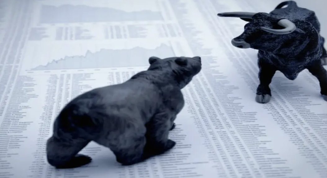 CabotAnalysts's tweet photo. Inverse, bear, and short ETFs have certainly underperformed this year, but is that enough to make a contrarian case for investing in them in 2025? $SDS #StockMarket Read here: https://t.co/Vu8L0F1REn https://t.co/kwdSSg1PlS