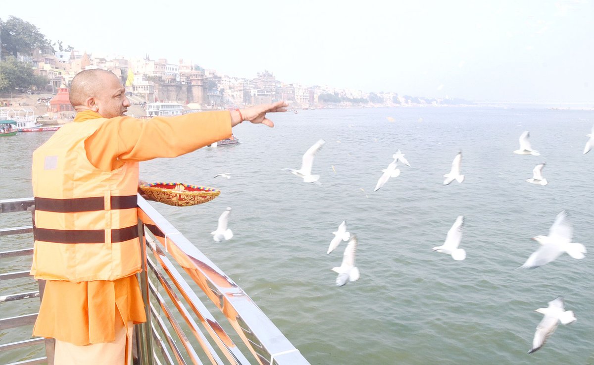 myogiadityanath's tweet image. हरि ब्यापक सर्बत्र समाना...

हर हर गंगे!