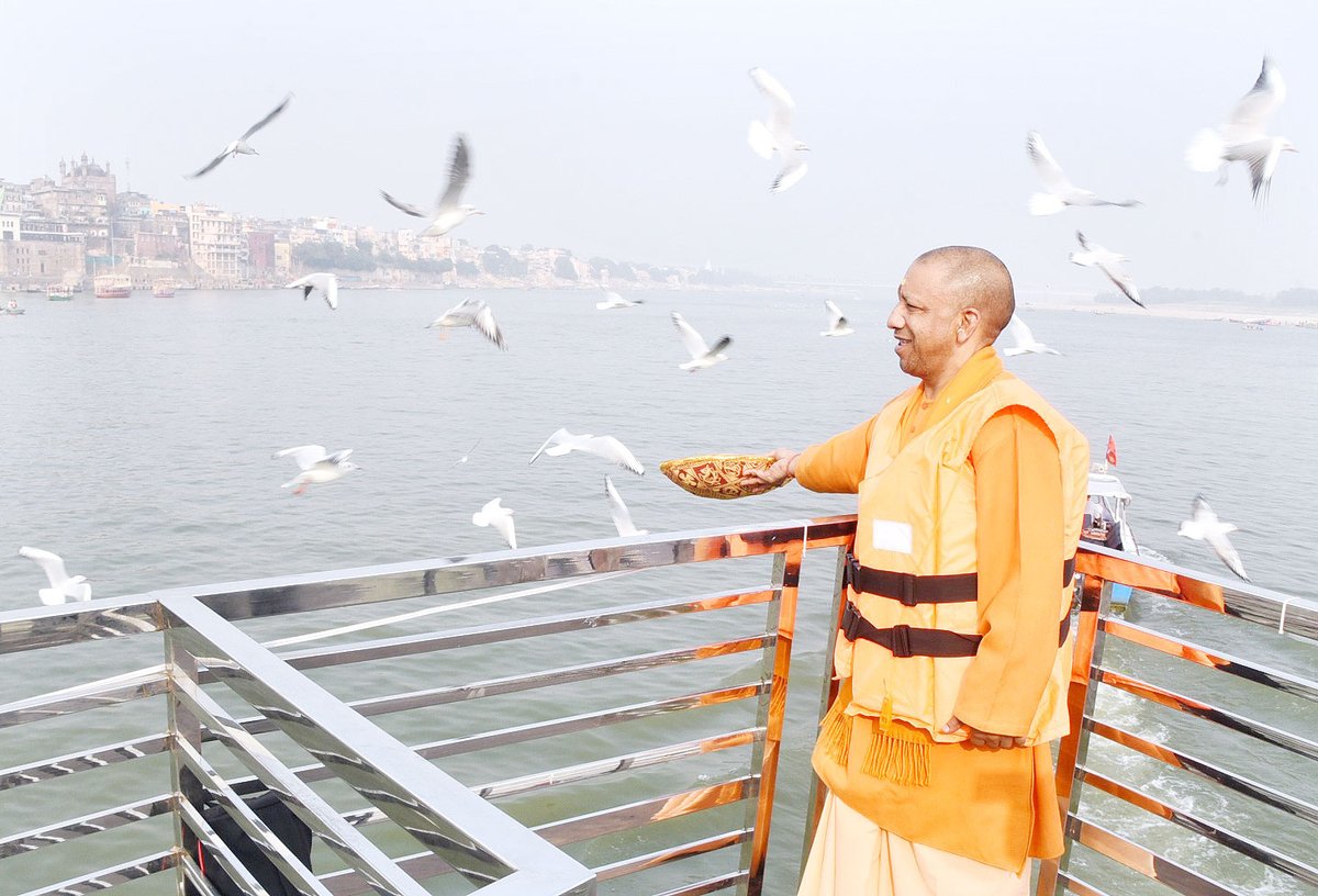 myogiadityanath's tweet image. हरि ब्यापक सर्बत्र समाना...

हर हर गंगे!