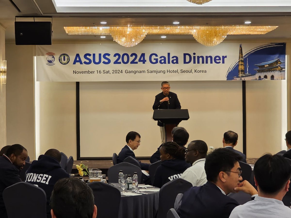 HKUSurgery's tweet photo. We are delighted to share that Dr. Michael Co and Dr. Matrix Fung represented our Department to speak at the Asian Surgical Ultrasound Society (ASUS) 2024, held on 16-17 November 2024 in Seoul.

Additionally, Dr. Co delivered a thank you speech at the Gala dinner and presented prizes at the closing ceremony.  He has been honoured with the appointment as the new ASUS International Faculty Member following the conclusion of the 2024 Annual Meeting. Congratulations to Dr. Co on this appointment! 

We look forward to fostering more dialogues and collaborations with other Asian experts in the future. 🌏🤝

@HKUSurgery @HKUMed