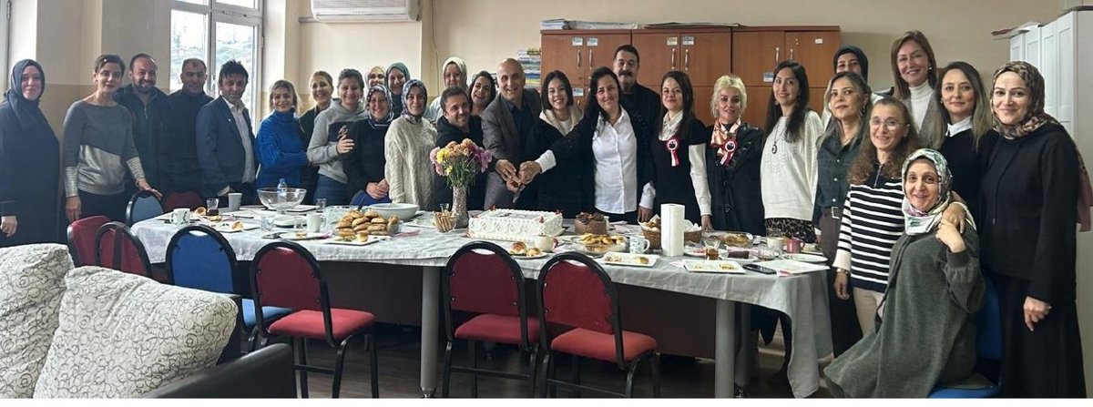24 KASİM ÖĞRETMENLER ODASI ÖĞRETMENLER GÜNÜ POZU