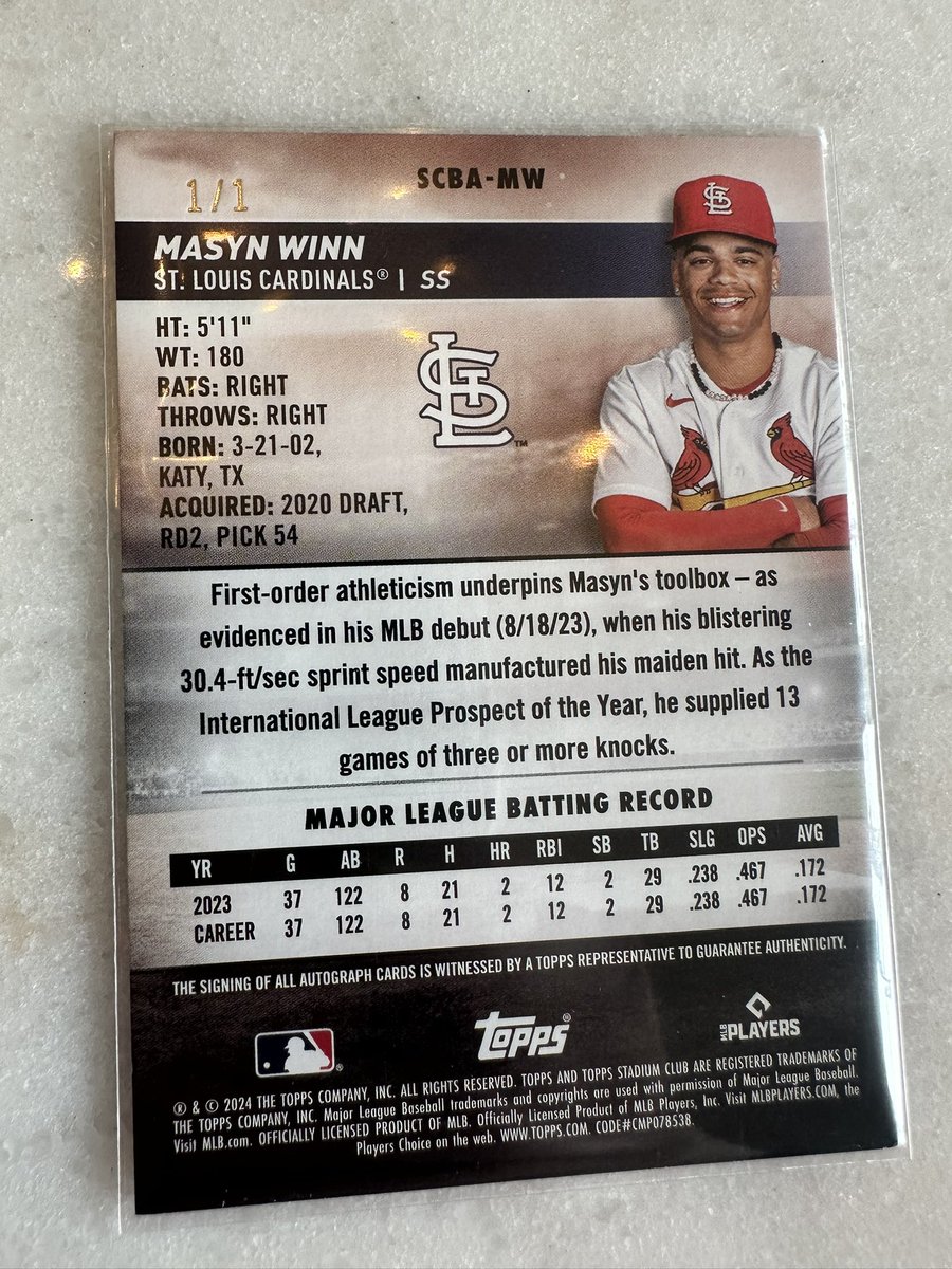 Jonathan_Walton's tweet photo. @Topps Pulled yesterday by my 9 year old. https://t.co/ge103rGyXn