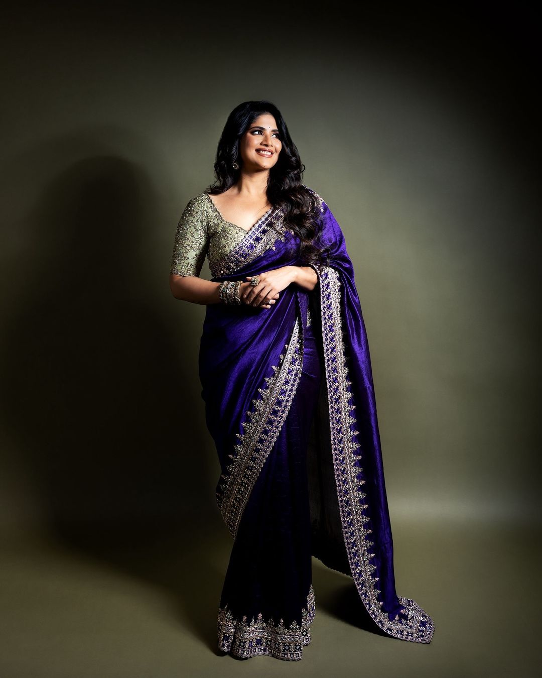 GdOtnJTW8AAQThA?format=jpg&name=large