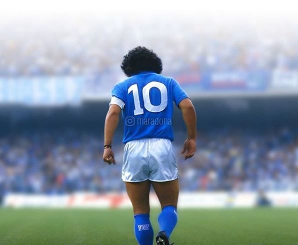 Quattro anni fa cambiasti dimensione. Eternamente nei nostri cuori #D10S #DiegoArmandoMaradona #d10seterno