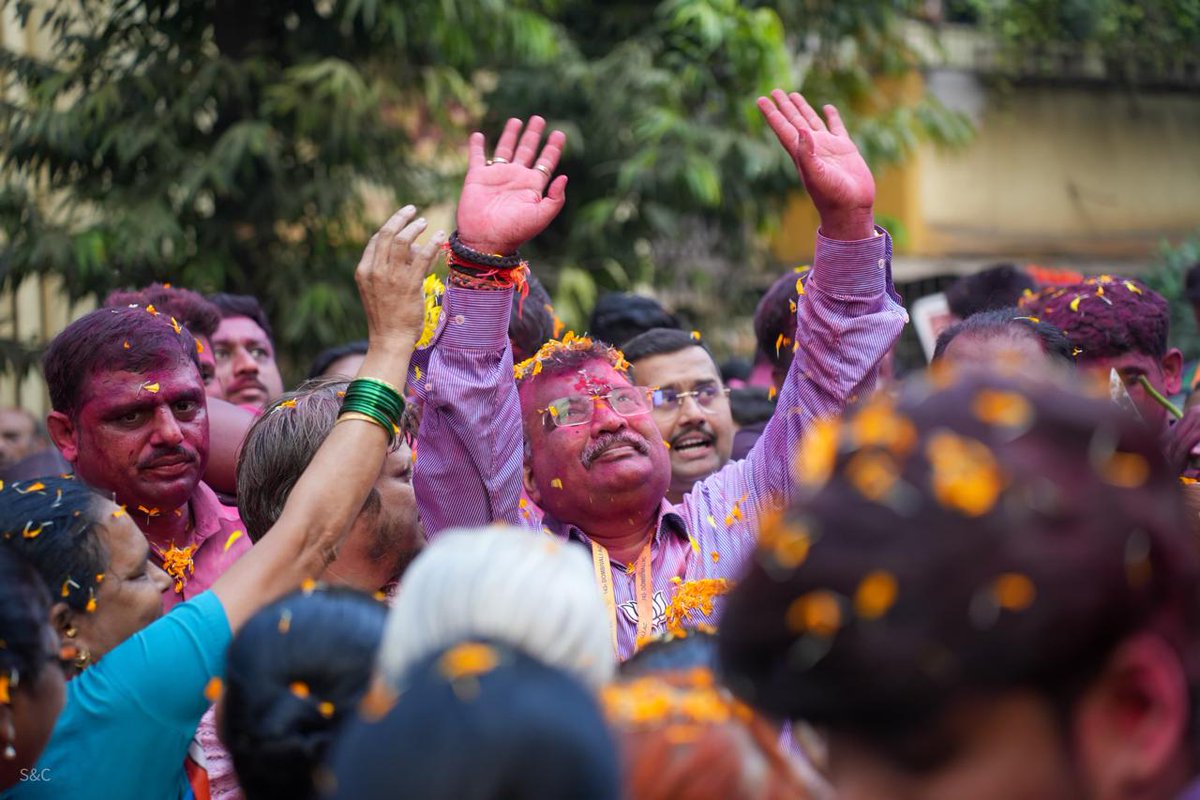 The great victory of BJP-Mahayuti in Devendra and Thane districts in the state and in Konkan was achieved only due to the campaigning done by Ravindra Chavan. 
 #RavindraChavan