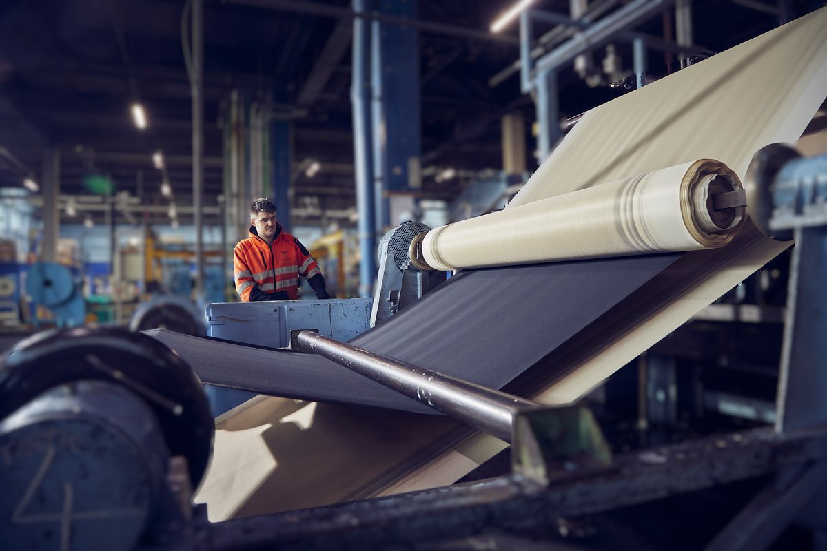 Rubber sheeting for the construction sector
#rubber #membrane #madeinbritian