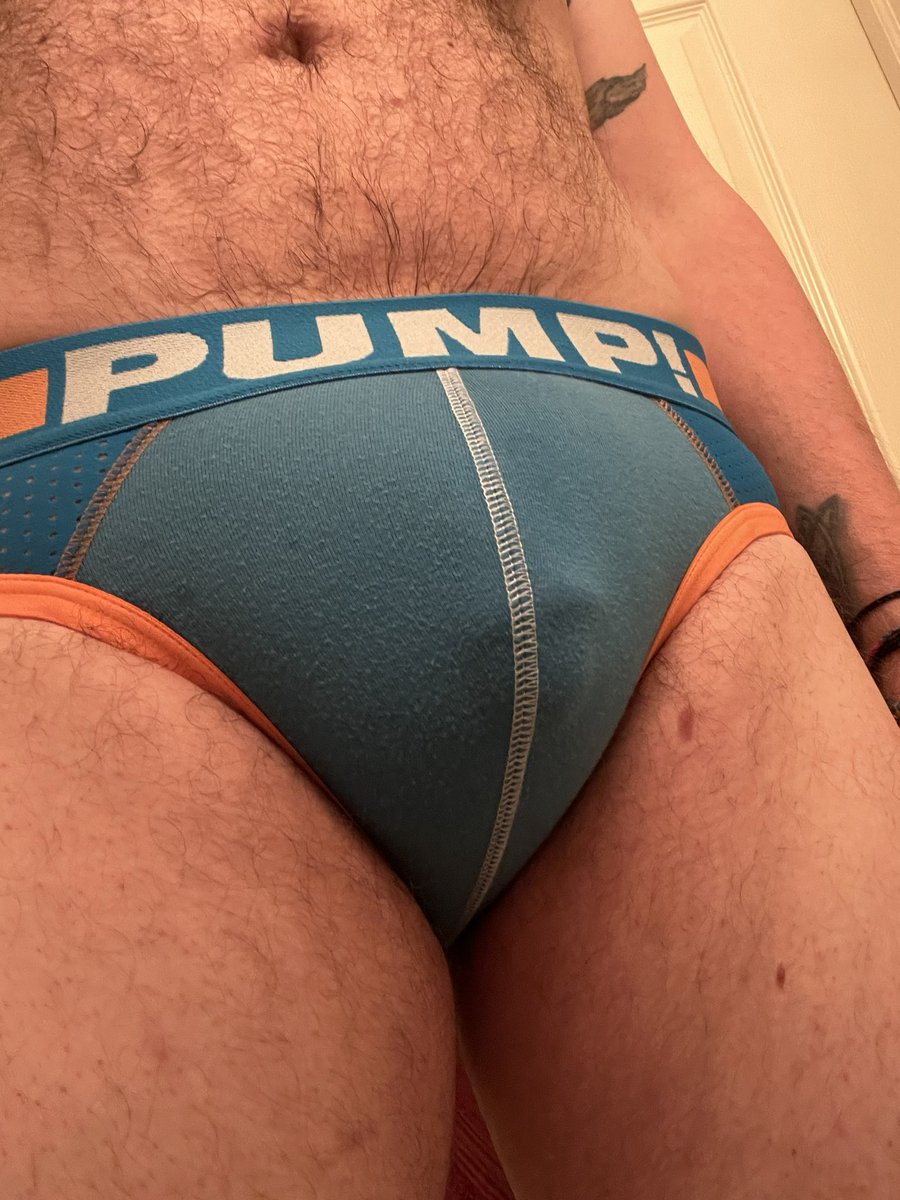 cmbnsfw's tweet photo. I took this for a friend who likes seeing me in Pump, but I thought I’d share it here too. https://t.co/U4kEEA6WS5