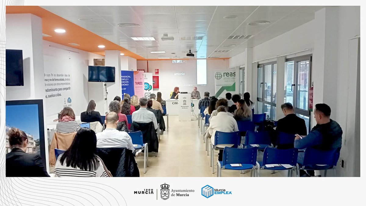 📚✨ ¡Seguimos junto a <a href="/reasmurcia/">Reas Murcia</a> con la formación en contratación pública!

El CIMM acogió una píldora formativa con D. Antonio Fco. Pallarés y D. Marc Villanueva

📌Con el objetivo de ayudar a PYMES y Economía Social a mejorar procesos de licitación.

<a href="/AytoMurcia/">Ayuntamiento de Murcia</a>