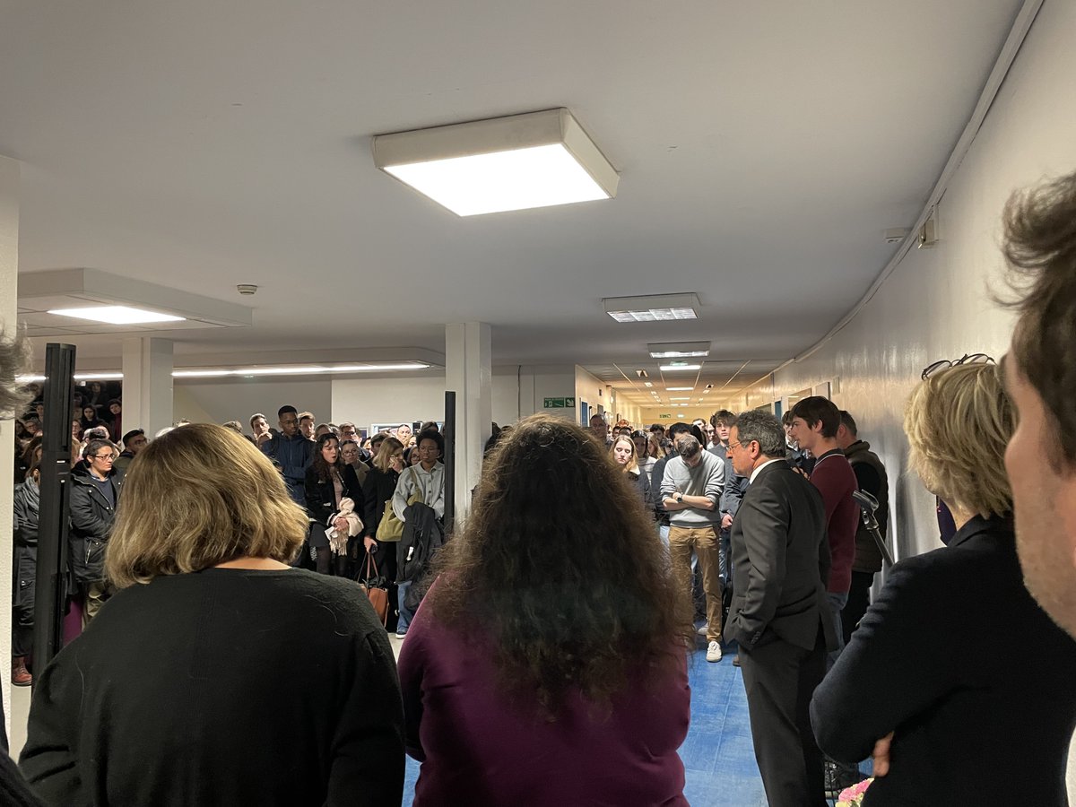 Ce #25novembre, <a href="/Paris_Dauphine/">Université Paris Dauphine - PSL</a> &amp; <a href="/psl_univ/">Université PSL</a> se mobilisent pour la Journée internationale de lutte contre les violences faites aux femmes.

Une plaque en mémoire de Philippine Le Noir de Carlan a été inaugurée en présence de sa famille, pour lui rendre un hommage particulier.