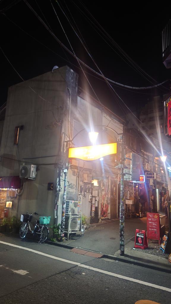 本日26日(火)は2〜6時にゴールデン街「珍呑」に立ってます

久しぶりのシャド珍出勤になります。焼きそばたくさんつくりたいです！短い時間ですが朝までお待ちしてます、是非!!