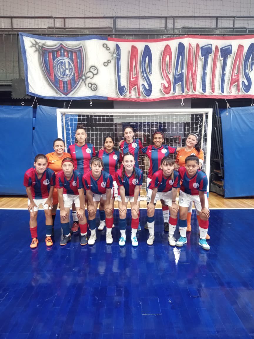 SantoCiclon1908's tweet photo. FUTSAL FEMENINO 
- - 4ta.División - -

Las chicas de San Lorenzo vencieron a Sportivo Barracas en Boedo…

* 4ta.División 
San Lorenzo : 6 (Milagros Barrantes x2, Jennifer Arce x2, Lola Damato y Morena).
Sportivo Barracas: 1 https://t.co/3JZZ00nHIq