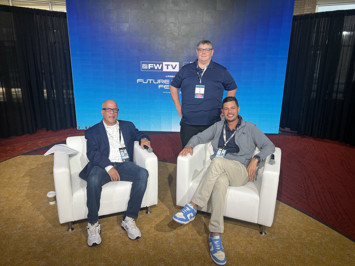 PegasusTRANSFLO's tweet photo. Don Everhart, Mario Duckett, Peter Jass, and Jay Mazur had a blast at FreightWaves F3. We've closed out our 2024 events with incredible connections and insightful discussions about how we can help companies with their 2025 goals. See you next year! 🎉

#Logistics #FreightWavesF3 https://t.co/FBhZDXljjt