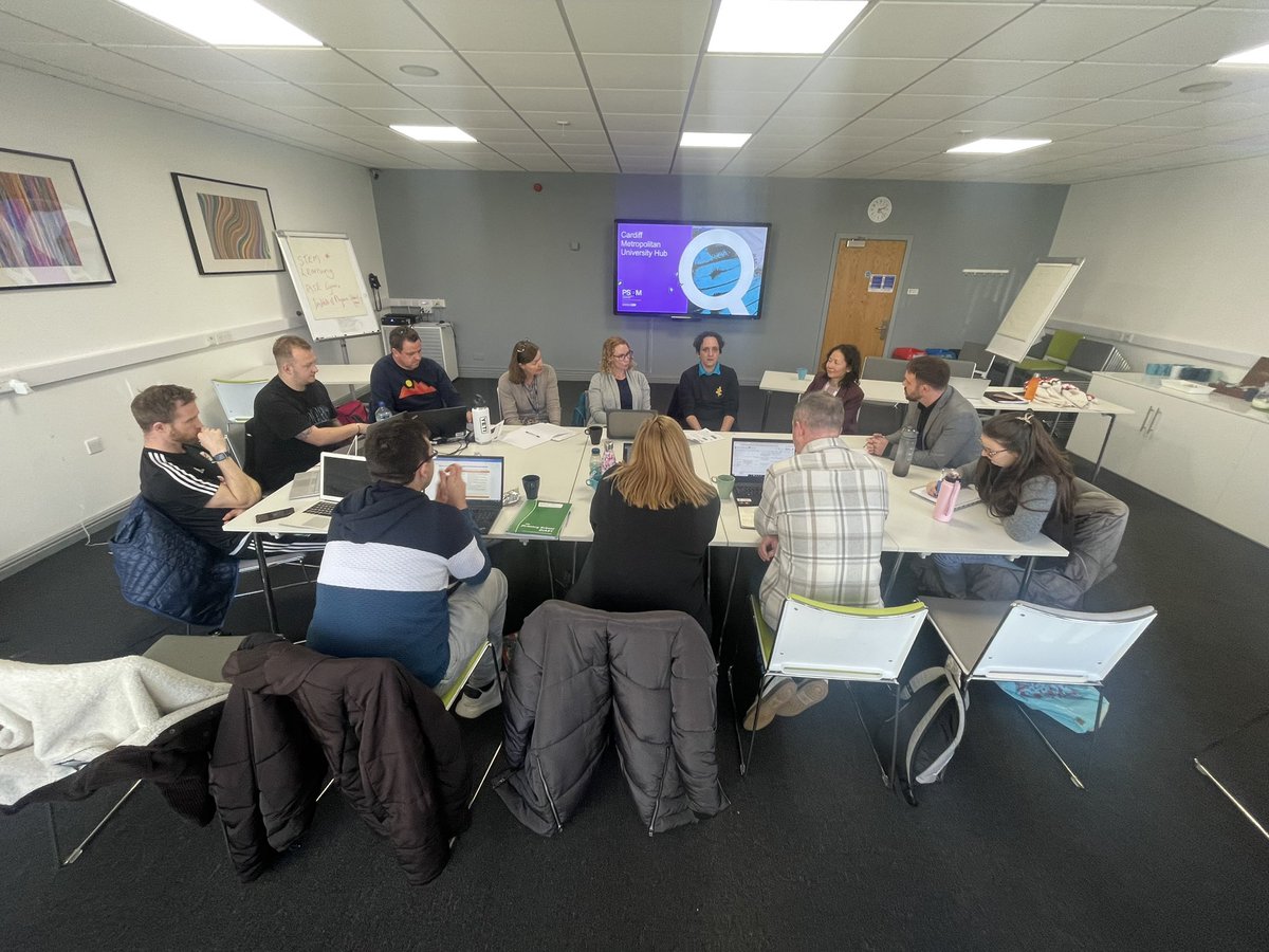 hayes_haf's tweet image. Dathlu llwyddiannau @Pencae2 a @YsgolYDeri ar eu taith @Psqm_HQ gyda Hwb @ITEcardiffmet a chyfle i roi gair o gyngor i Arweinwyr Gwyddoniaeth sydd yn mynd amdani eleni #dathlugwyddoniaethcynraddareiorau #PSQM @Fenn5Lisa @CameronGStewart a Kin @SeeScience