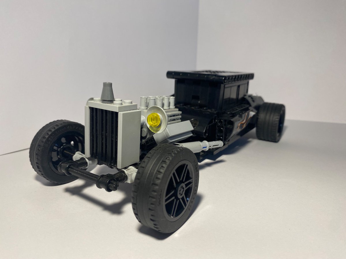 FoxzieFloor's tweet photo. #CDTuesday . A Throwback to Halloween 2021 with my interpretation of the Hot Rod made of Lego. @Foxzie_RBLX #CarDealershipTycoon https://t.co/XBu3k6uZOP