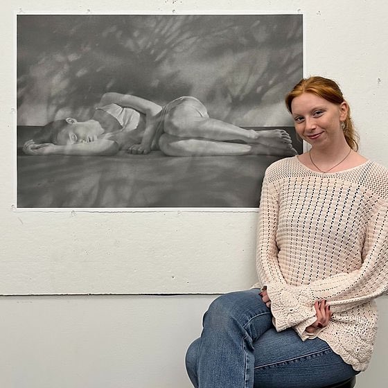 MGLiterary's tweet photo. Our interview with Kathryn Blommel is now live on our blog (link in comments).

Kathryn won the visual art category of the MoonLit Getaway Grand Opening Contest. Her winning submission, ENTANGLED IN MY ROOTS, will be featured as the cover art for our first print anthology. https://t.co/LiW8BRbxAc