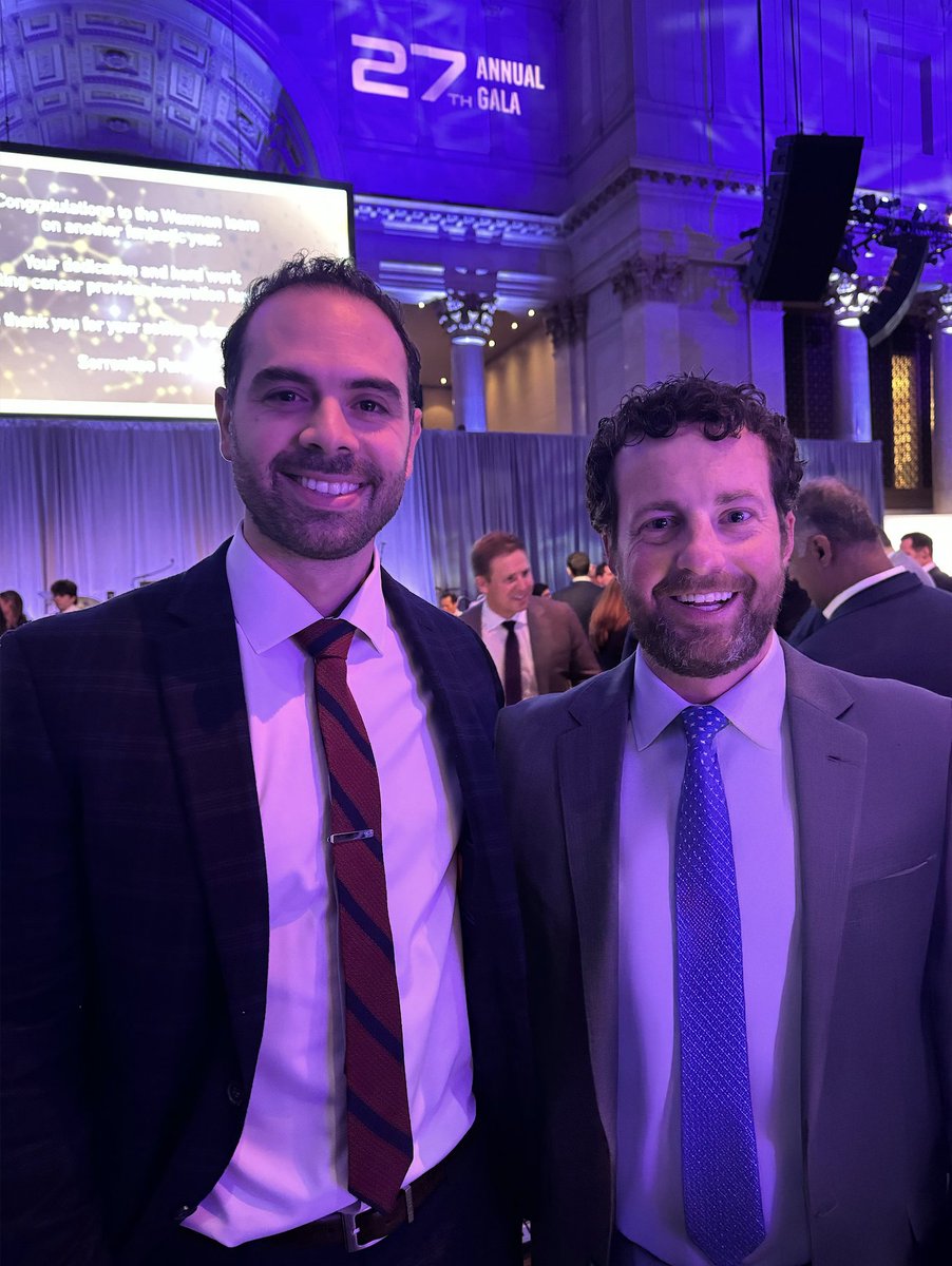 BeThe_Fox's tweet image. Our own @VinVomero and @dannyhurwitz attend the 27th annual #CollaboratingForACure gala. We’re proud to once again be a supporter of @waxmancancer, a leader in the fight for the Cure. 

#PropTech
