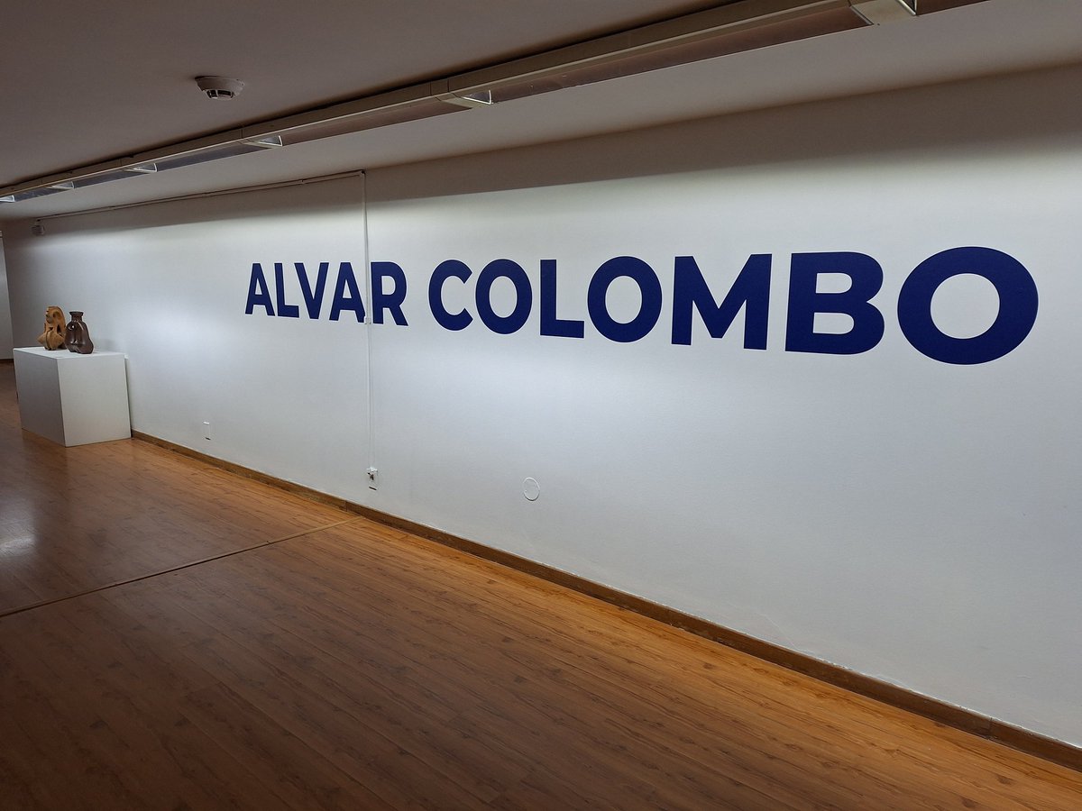 MuseoMNAV's tweet photo. Los invitamos a visitar la exposición "Alvar Colombo: homenaje a un maestro ceramista" que se exhibe en la Sala 3 del @MuseoMNAV
#MEC #DNC #MNAV #INAV #AlvarColombo @MEC_Uruguay @CulturaMEC @MuseosUruguay @INAVCulturaMEC @idpaysandu @Udelaruy https://t.co/vNnhGBrzoe