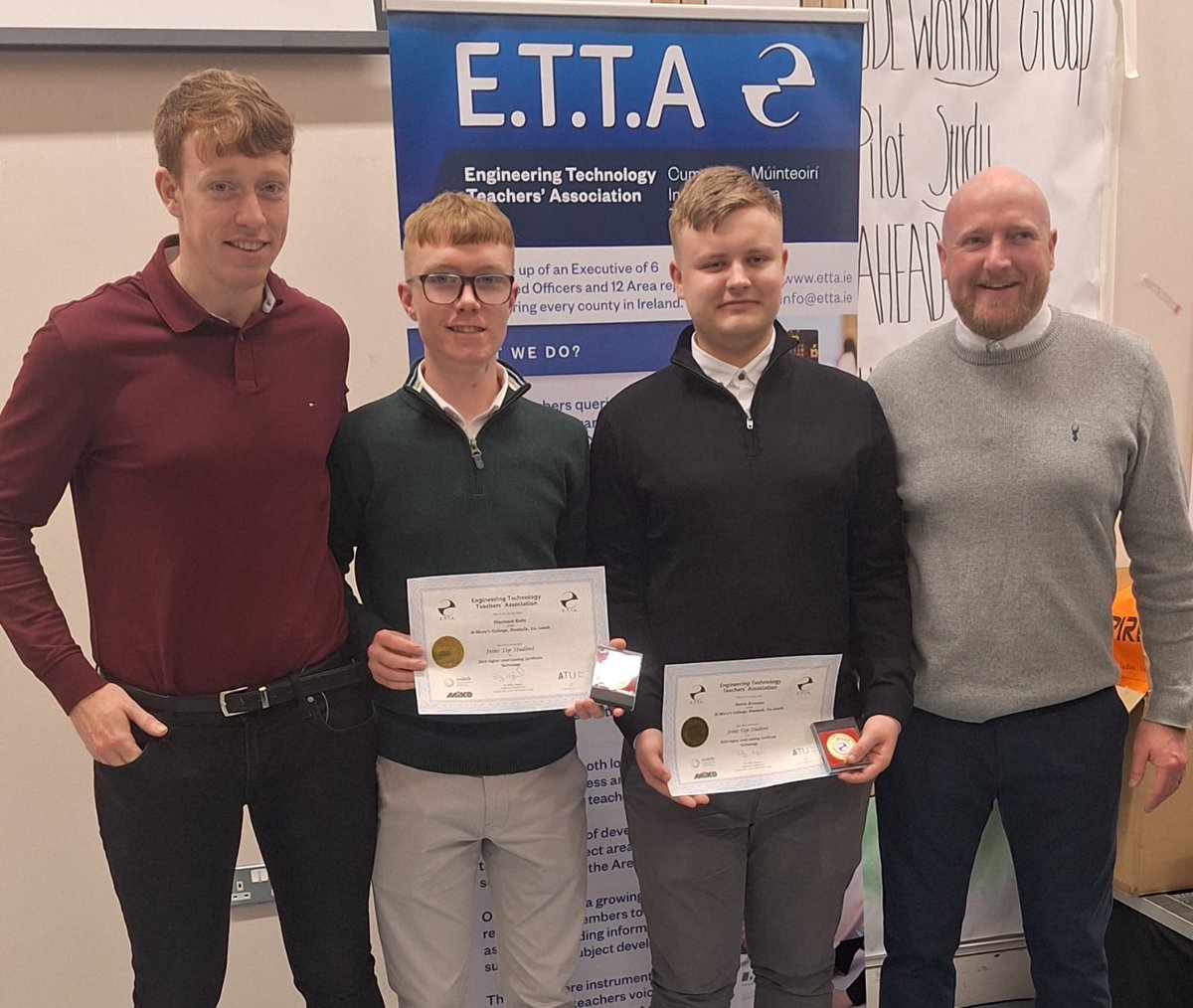 maristdundalk's tweet photo. Huge honour for our two students, Diarmuid and Raivis, on receiving joint top marks in Ireland in Higher Level Technology in Leaving Certificate 24. Both boys (and teachers Mr. Duffy &amp; Mr. Murphy) were recognised at the annual @ettaireland awards, hosted this year at
@atusligo_ie https://t.co/sB7IqariRM