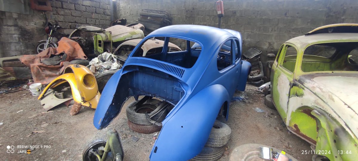 Shani_Electrics's tweet image. One of many coats of paint, we are coming along nicely

#ProjectBug