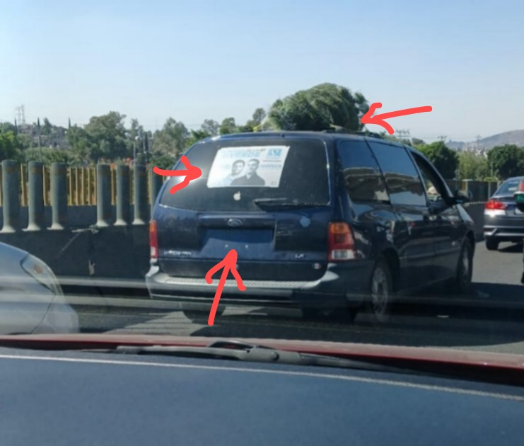 VeroAngelmp's tweet photo. @telediario @VlLLALVAZO13 @VILLALVAZO13 @telediario @anyalanis14 @c4jimenez 
Qué alguien me explique!!!!!!!!!
Propaganda del Partido Verde Ecologista
Cortaron un Árbol
Camioneta Sin Placas
????????? https://t.co/baI4IXqLLJ