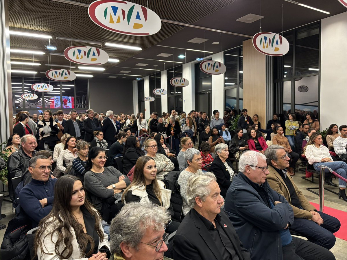 ecomnews_live (@ecomnews_live) on Twitter photo En direct de #Montpellier pour la remise des diplômes aux 172 apprentis du CMA Formation de la <a href="/CMA_HERAULT/">CMA34</a> par son président Christian Poujol en partenariat avec <a href="/Occitanie/">Région Occitanie</a> <a href="/Montpellier3m/">Montpellier Métropole</a> <a href="/Heraultinfos/">Département de l'Hérault</a> <a href="/Prefet34/">Préfet de l'Hérault 🇫🇷</a> #artisanat En direct de #Montpellier pour la remise des diplômes aux 172 apprentis du CMA Formation de la <a href="/CMA_HERAULT/">CMA34</a> par son président Christian Poujol en partenariat avec <a href="/Occitanie/">Région Occitanie</a> <a href="/Montpellier3m/">Montpellier Métropole</a> <a href="/Heraultinfos/">Département de l'Hérault</a> <a href="/Prefet34/">Préfet de l'Hérault 🇫🇷</a> #artisanat