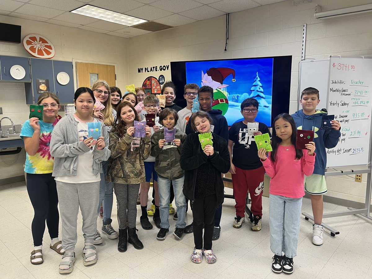 MACS_CTE's tweet photo. Love the hands on sewing projects with Mrs. Thomas’ class at the middle school! @MACSchools #CTE  @CTEforNC https://t.co/2bH9O5CvQ8