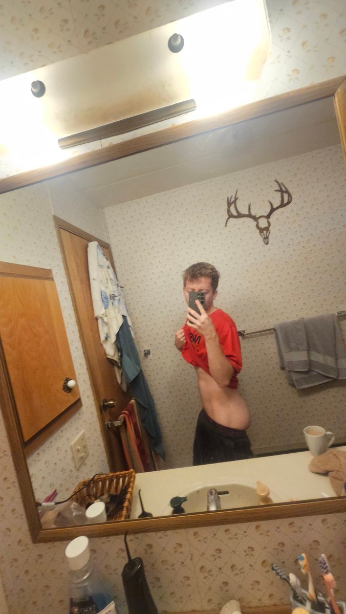 kingaustinbucks's tweet photo. 500 Followers! 🤑😈

Your King is truly making his comeback, after a couple months of minimal activity, ive come back better tham ever and its showing 🤴

Congratulate me on 500 followers.
SEND $5/$50/$500 💪

#findom @alpha_amplifier @diamond__here @slave_here @GemnasRosales https://t.co/ls7EnPtLRL