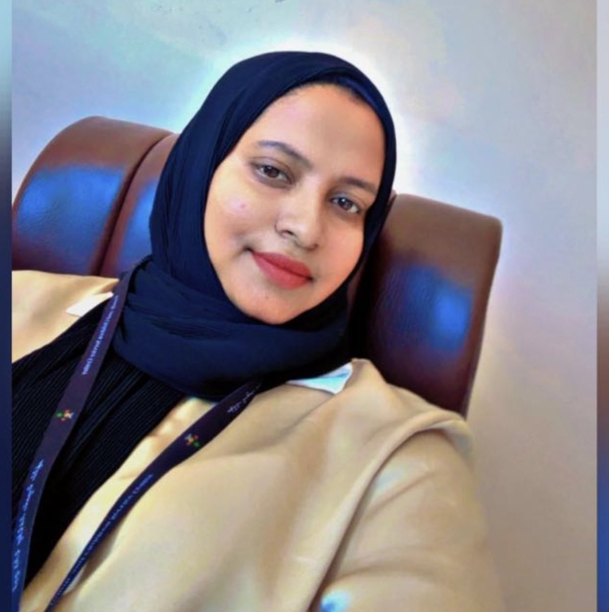 HKurusee's tweet photo. Update

Mr. @ahmedmubean is also dating Ms. @RaudhaRash46892 (Senior Political Director at Gender).

Congratulations! https://t.co/4WEKkkuDjY
