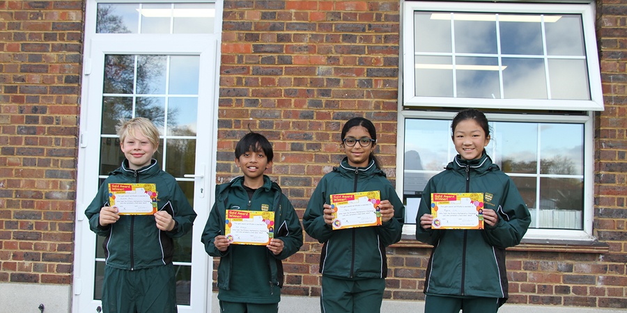 OneFarringtons's tweet photo. Last week Year 3-6 pupils took part in the Primary Maths Challenge. The following pupils obtained a gold certificate as they achieved 80% or more in the test:
Ved (Year 5)
William (Year 6)
Meera (Year 6)
Regene (Year 6)

Well done to all of you! 🎉

#FarringtonsPrep https://t.co/teYcWqS5SH