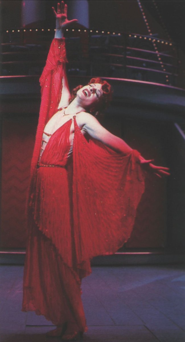 MrsStarkDanvers's tweet photo. we seriously need to talk more about Patti LuPone as Reno Sweeney https://t.co/cyomn41EkS