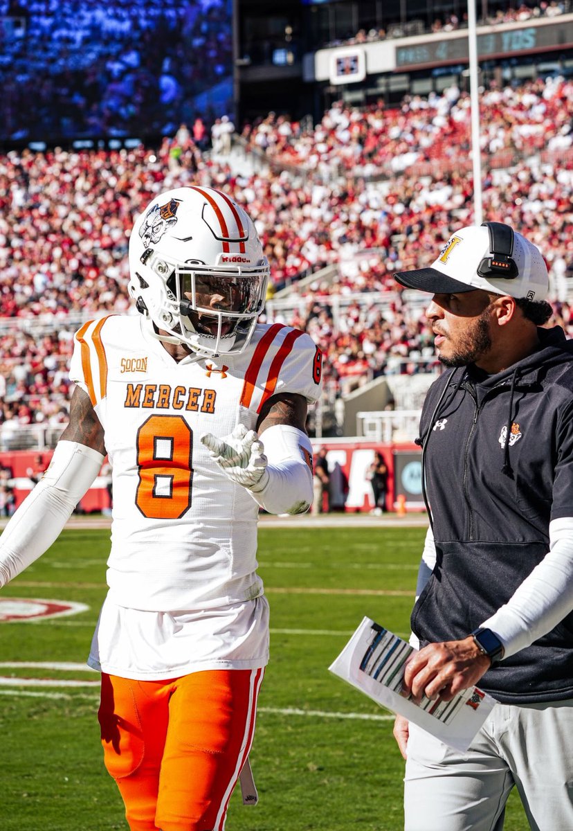 Chris Vega tweet media