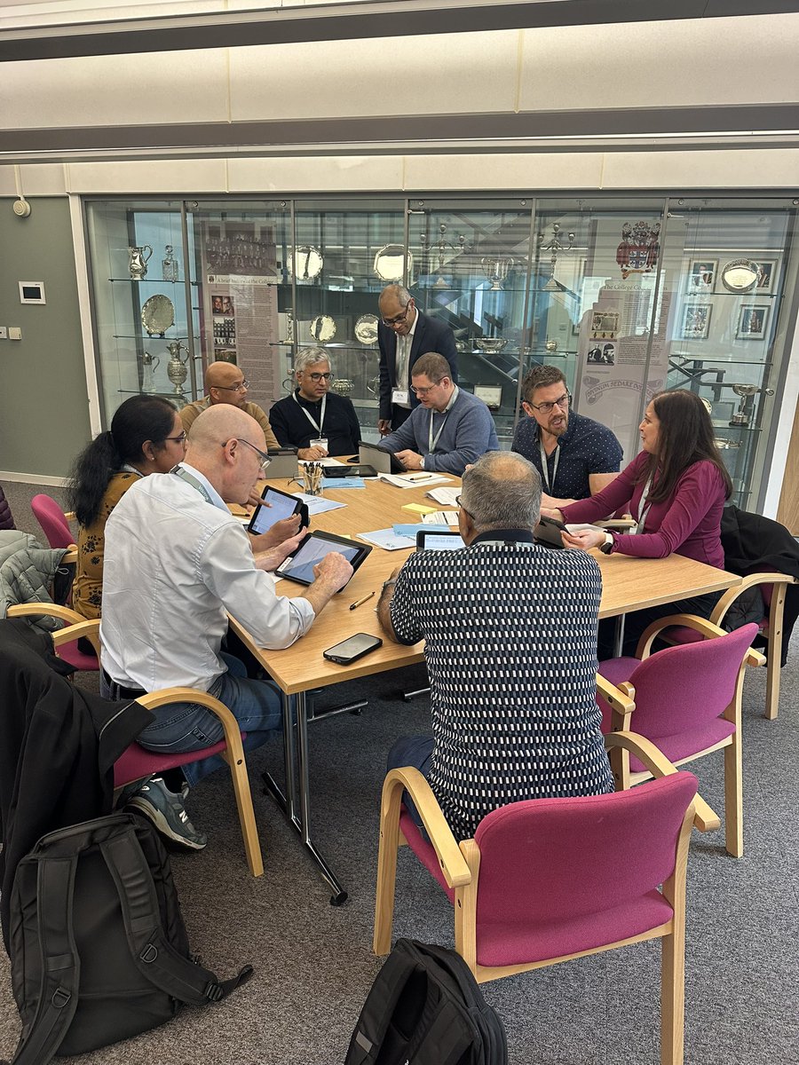 derekmcl tweet media