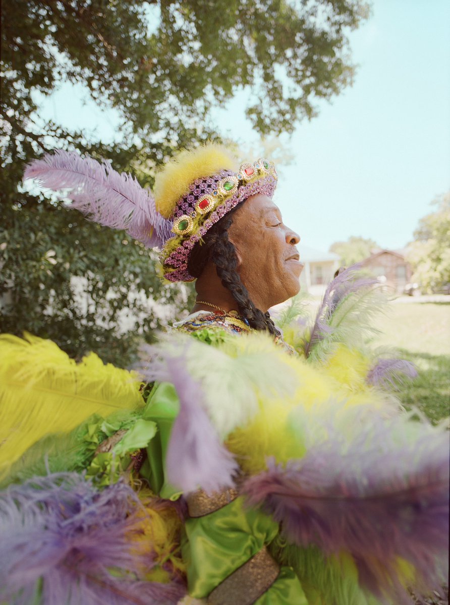 ebucklesjr's tweet photo. ‘The Calm Before Super Sunday’ 2024
(Mohawk Hunters) 

on view now at ‘Picturing Blackness’ (A Tribute to Harold Baquet) Exhibition | Diboll Design Center, 4th Floor

Photo by yours truly #edwardbucklesjr https://t.co/Dvqw0MNqBF