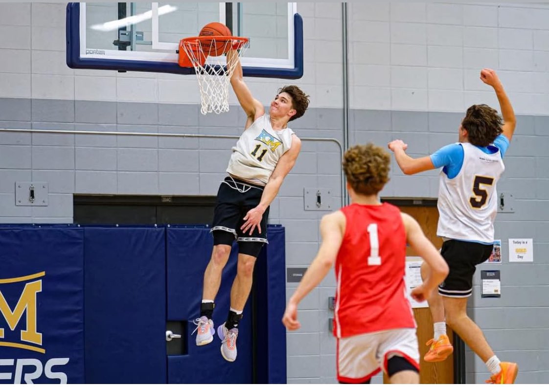 KMLasersbball's tweet photo. Almost game day!!! https://t.co/QQWnW8FyvU