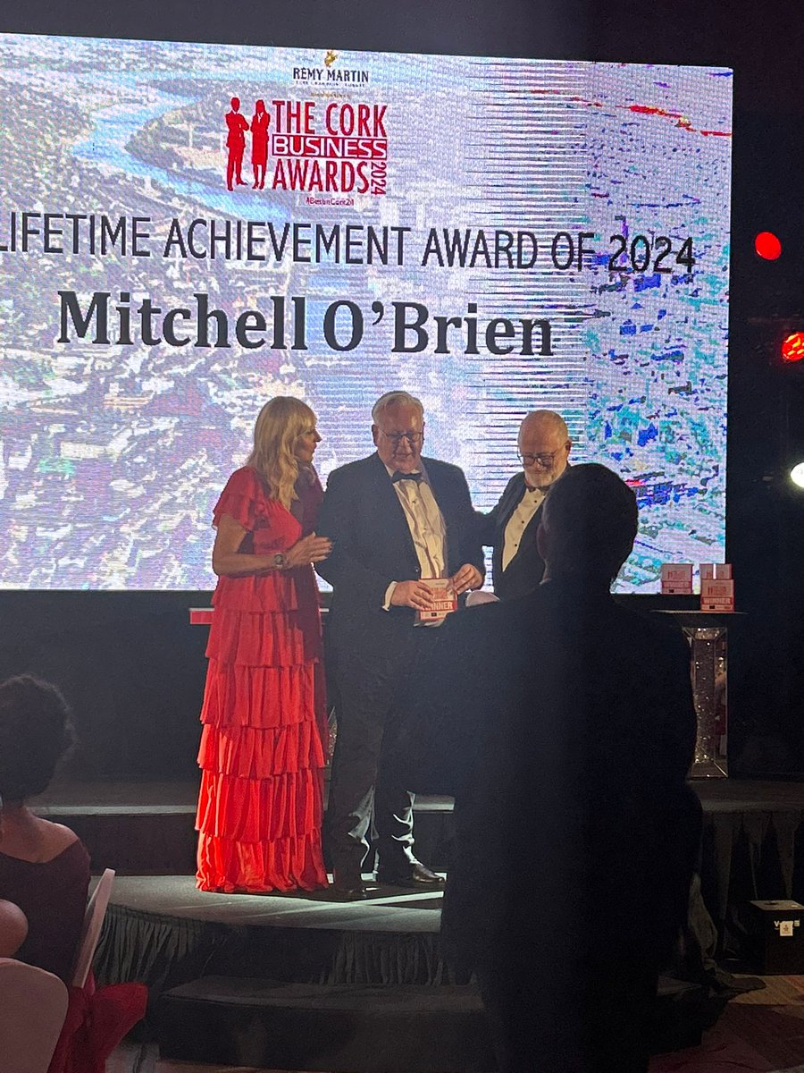 mitchellob's tweet photo. Humbled, surprised &amp; delighted to accept a Lifetime Achievement Award from the Cork Business Community for my contribution to Personal Insolvency Practice since introduced by Government in 2013. @ISIbackontrack @AbhaileInfo @DeptJusticeIRL @BillHolohanSC @Nieceynow @alanokennedy https://t.co/mcqICJhNUQ